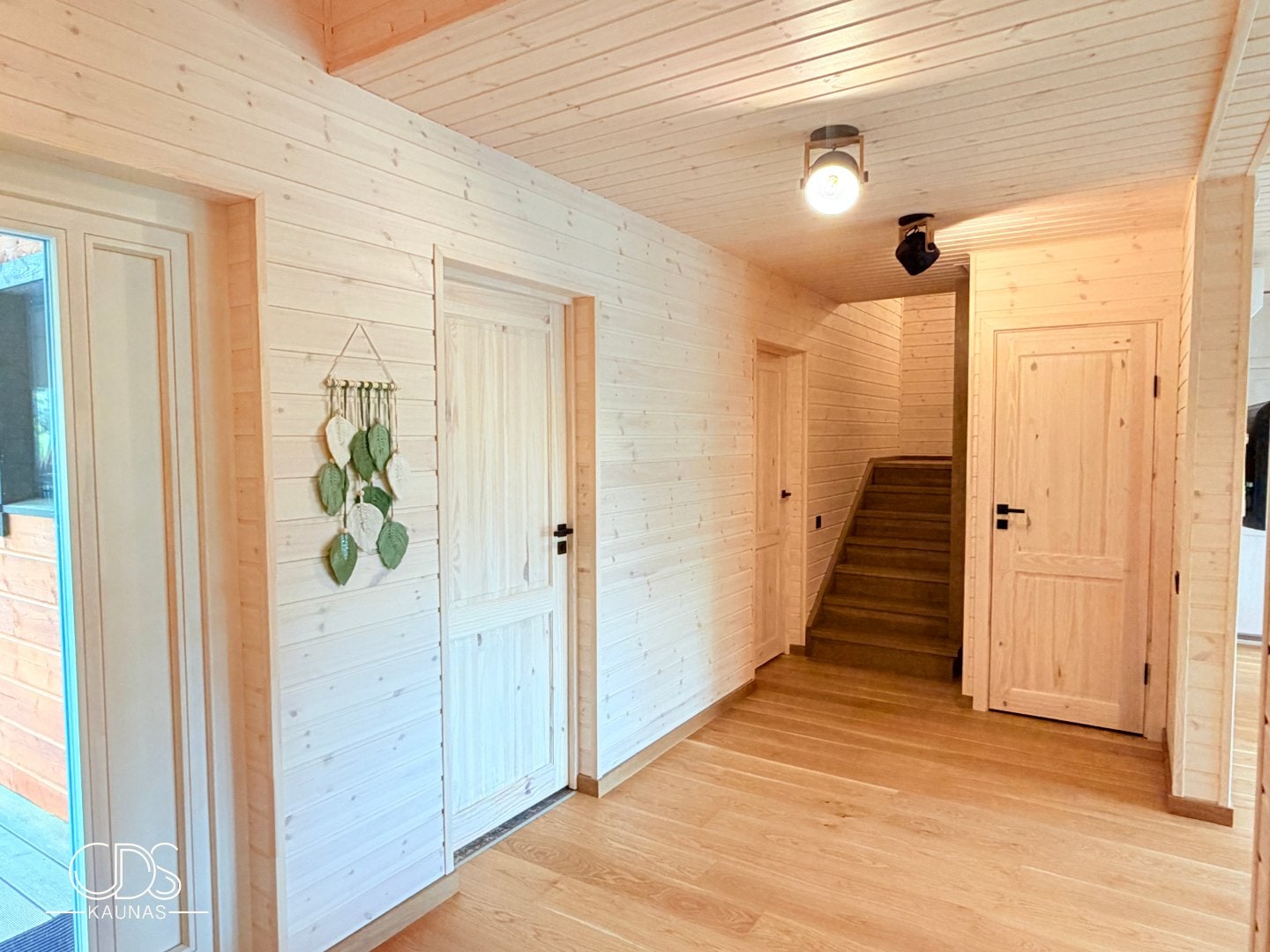 CHILAR LAKE HOUSE – NAUJAS SKANDINAVIŠKO STILIAUS NAMAS ANT PRIVATAUS NAVOS EŽERO KRANTO, TRAKŲ R., AUKŠTADVARIS Gallery 21