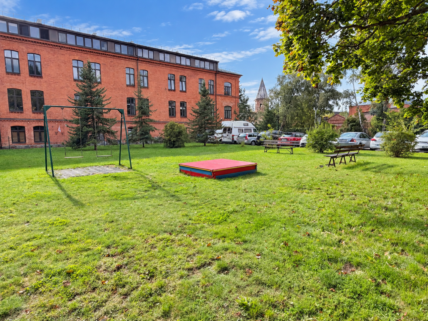 DISTINCTIVE 3-BEDROOM APARTMENT IN A HISTORIC 1917 RED-BRICK BUILDING | 51.5 SQ. M | ŽEMIEJI ŠANČIAI, KAUNAS Gallery 31