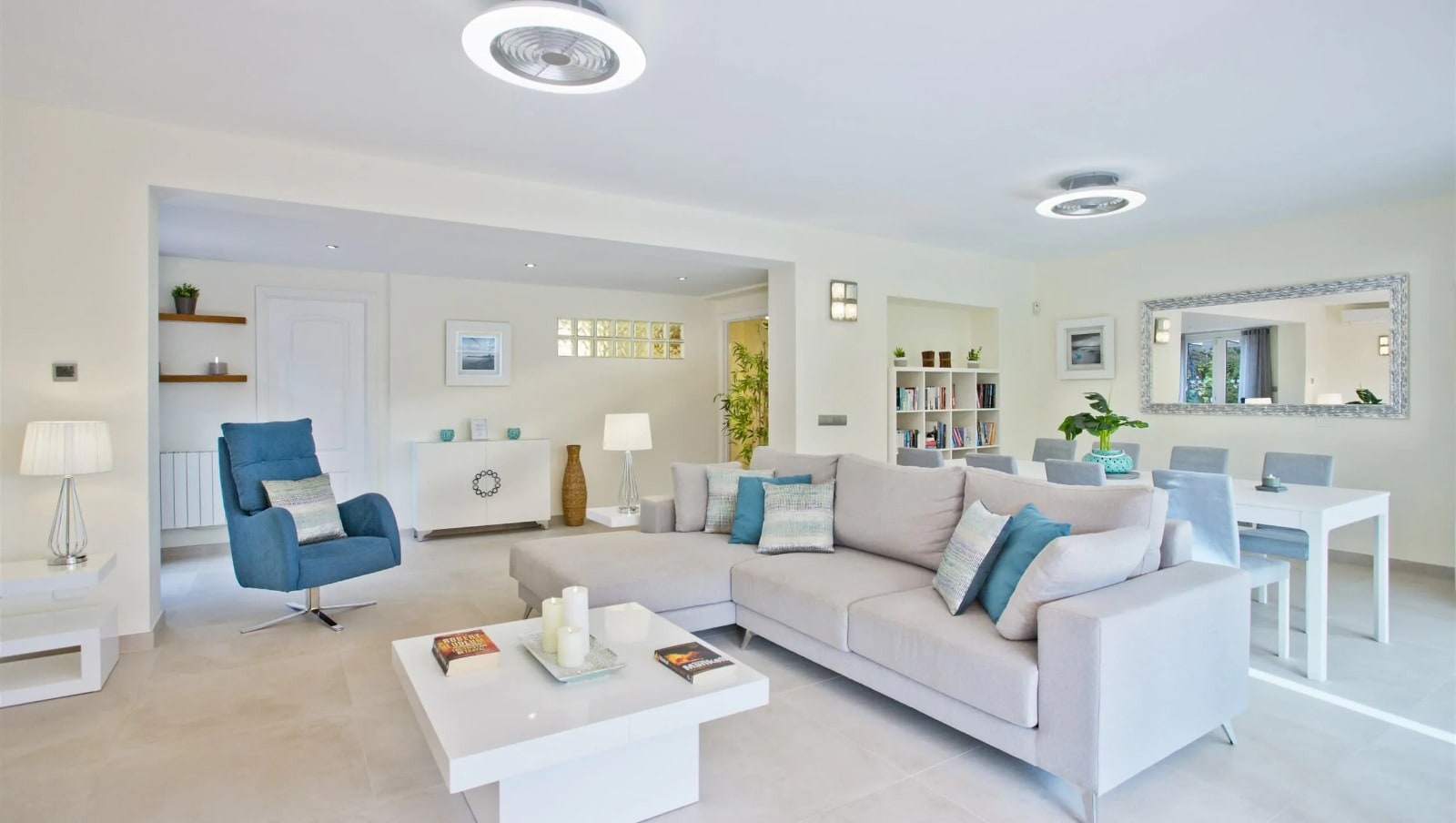 Elegant Family Villa with Private Pool and Independent Guest Apartment Gallery 12
