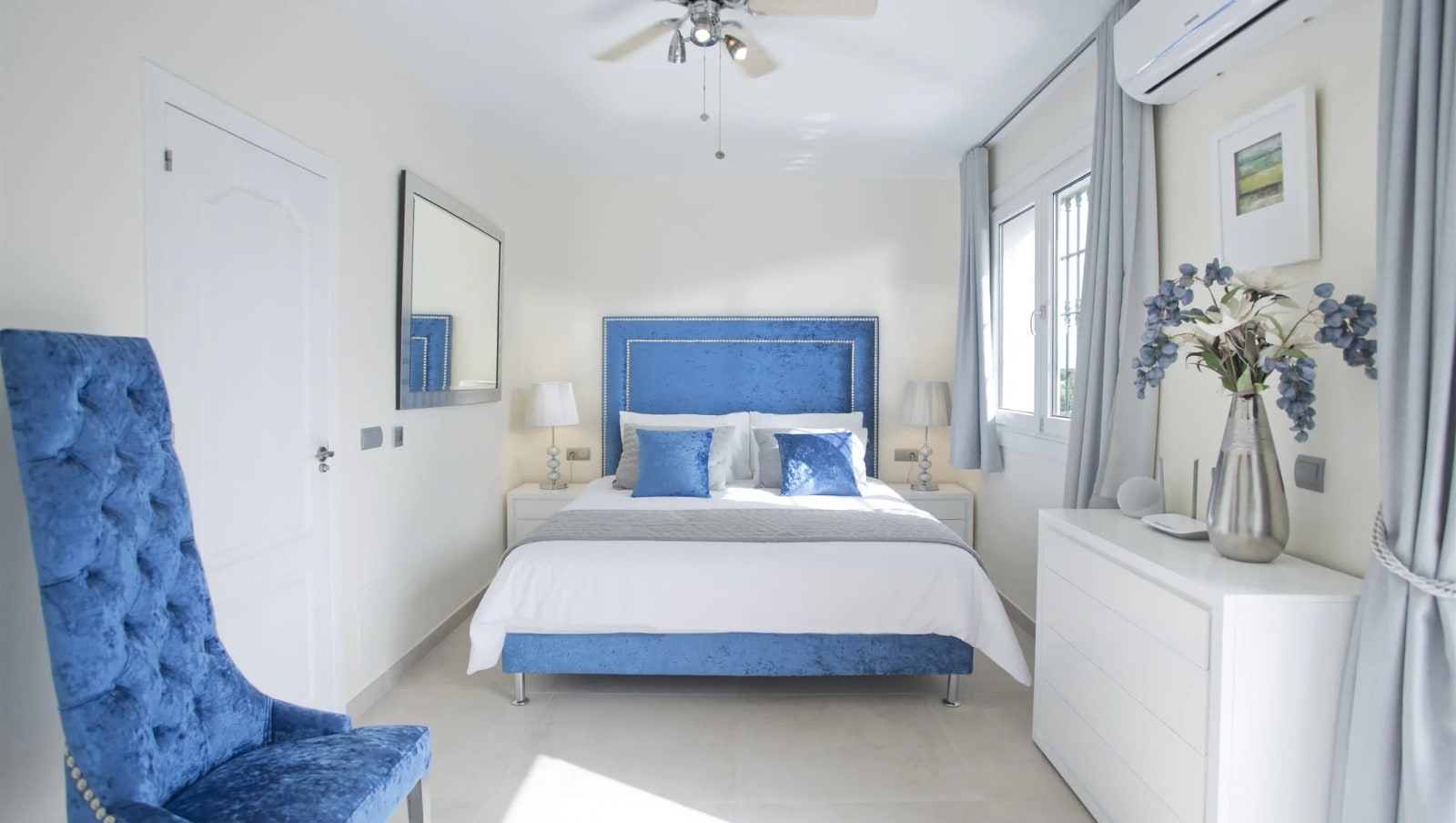 Elegant Family Villa with Private Pool and Independent Guest Apartment Gallery 13