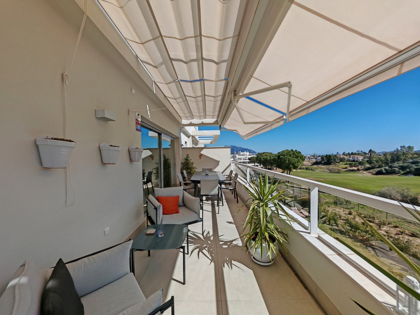 EXCEPTIONAL FRONTLINE GOLF 3 BEDROOMS, 2 BATHROOMS  PENTHOUSE IN LA CALA GOLF RESORT, MIJAS COSTA Gallery 11