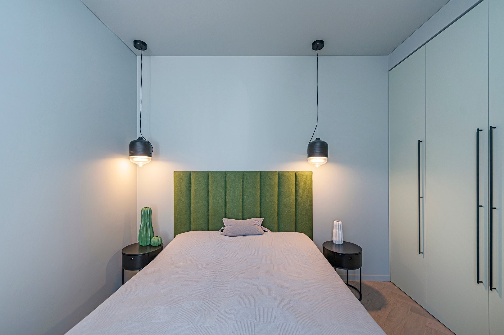 EXCLUSIVE 1-BEDROOM APARTMENT FOR RENT IN THE PRESTIGIOUS "LAISVĖS ALĖJA 18" DEVELOPMENT – IN THE HEART OF KAUNAS, LITHUANIA Gallery 11