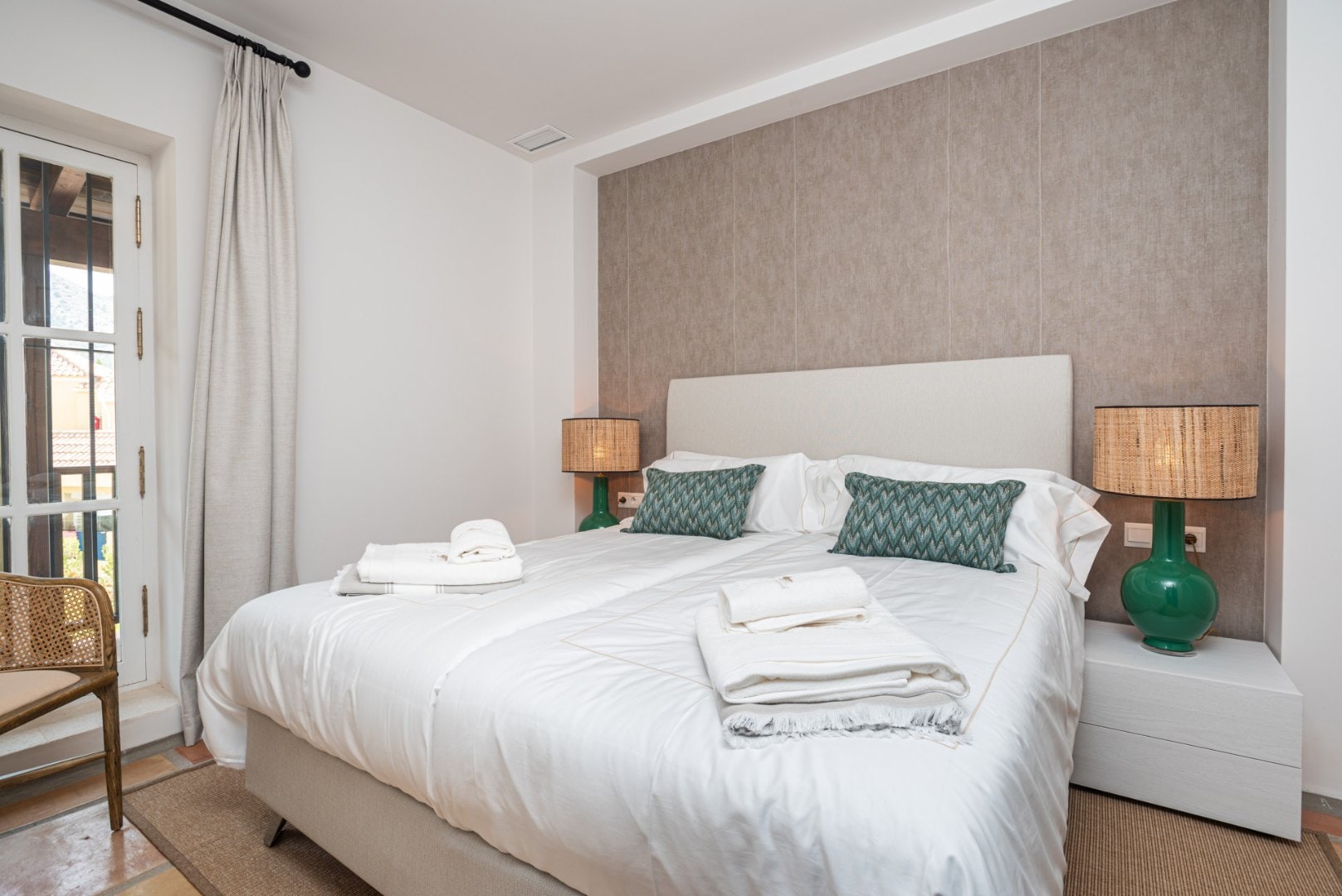 EXCLUSIVE BOUTIQUE APARTHOTEL INVESTMENT OPPORTUNITY IN FUENGIROLA, COSTA DEL SOL Gallery 24
