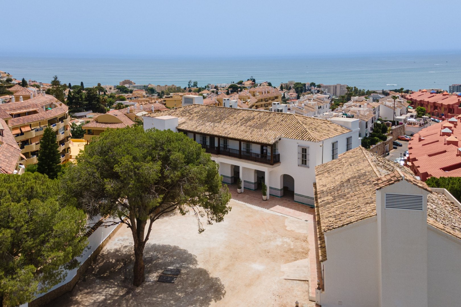 EXCLUSIVE BOUTIQUE APARTHOTEL INVESTMENT OPPORTUNITY IN FUENGIROLA, COSTA DEL SOL Gallery 5