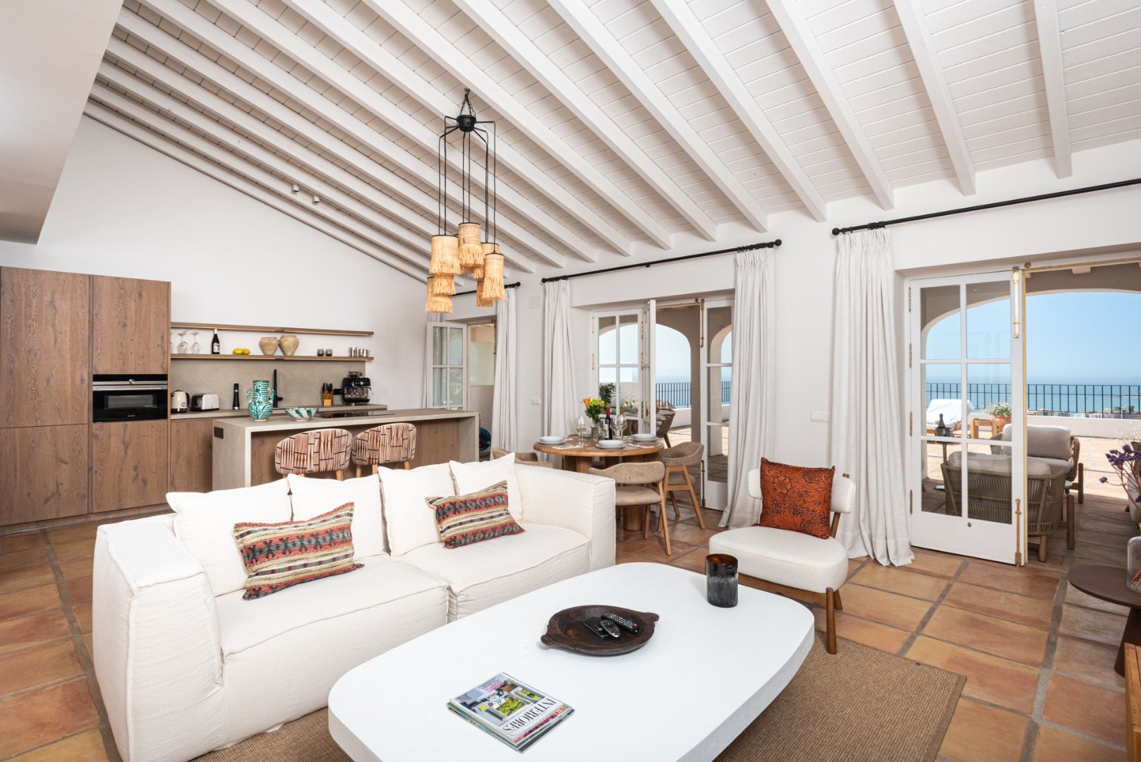 EXCLUSIVE BOUTIQUE APARTHOTEL INVESTMENT OPPORTUNITY IN FUENGIROLA, COSTA DEL SOL Gallery 18