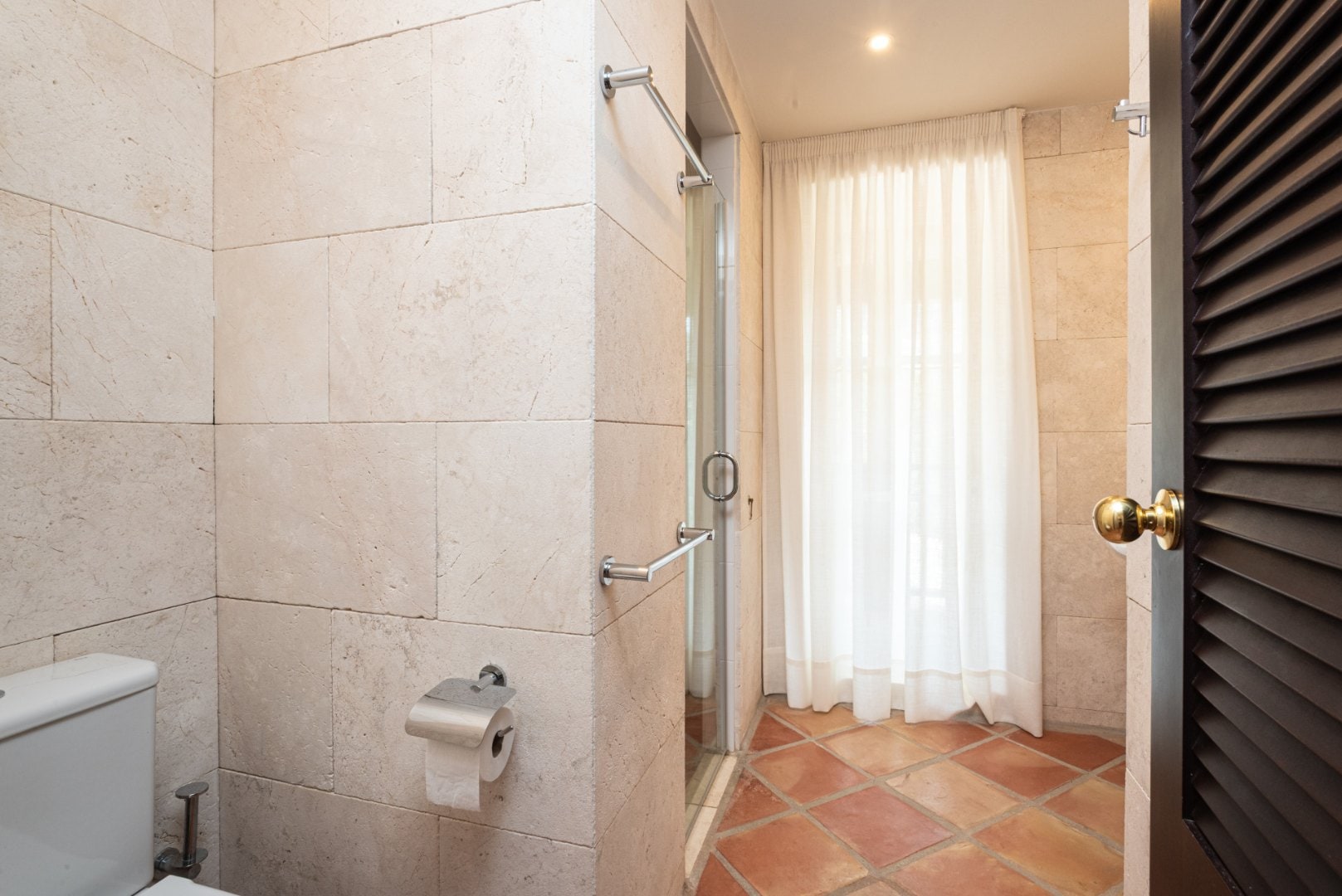 EXCLUSIVE BOUTIQUE APARTHOTEL INVESTMENT OPPORTUNITY IN FUENGIROLA, COSTA DEL SOL Gallery 32