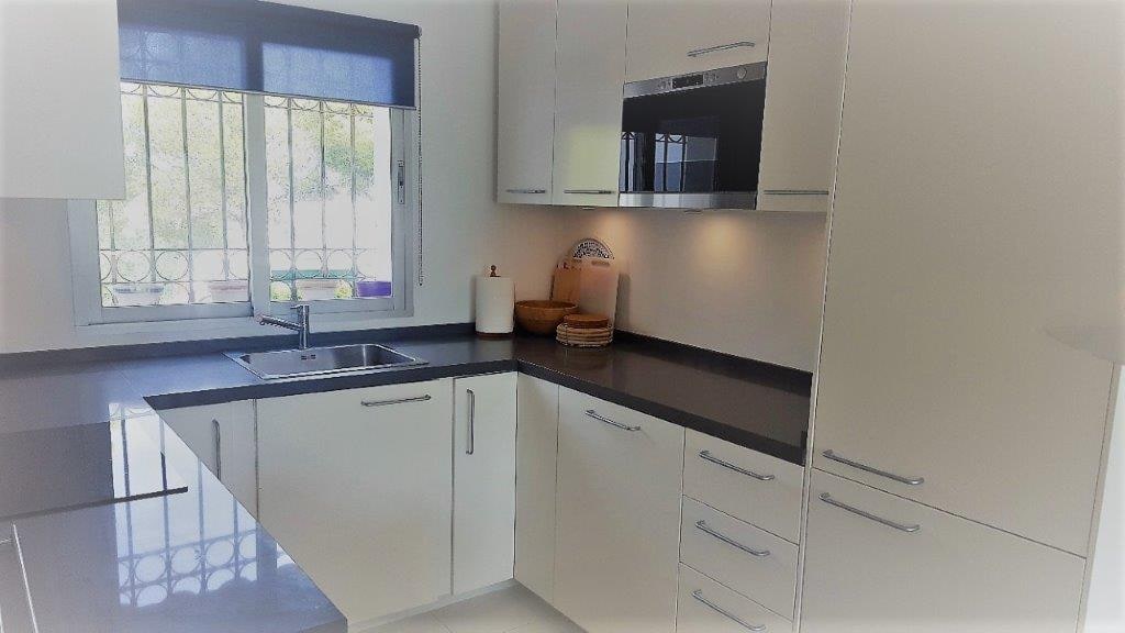 Modern 2-Bedroom Garden Apartment – Monte B, Miraflores Gallery 6