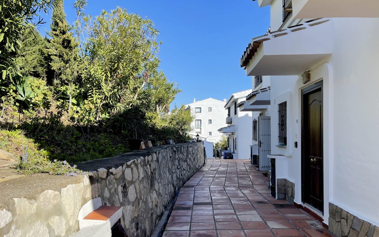 Modern 2-Bedroom Townhouse with Sea Views – Torrenueva, Mijas Costa Gallery 11