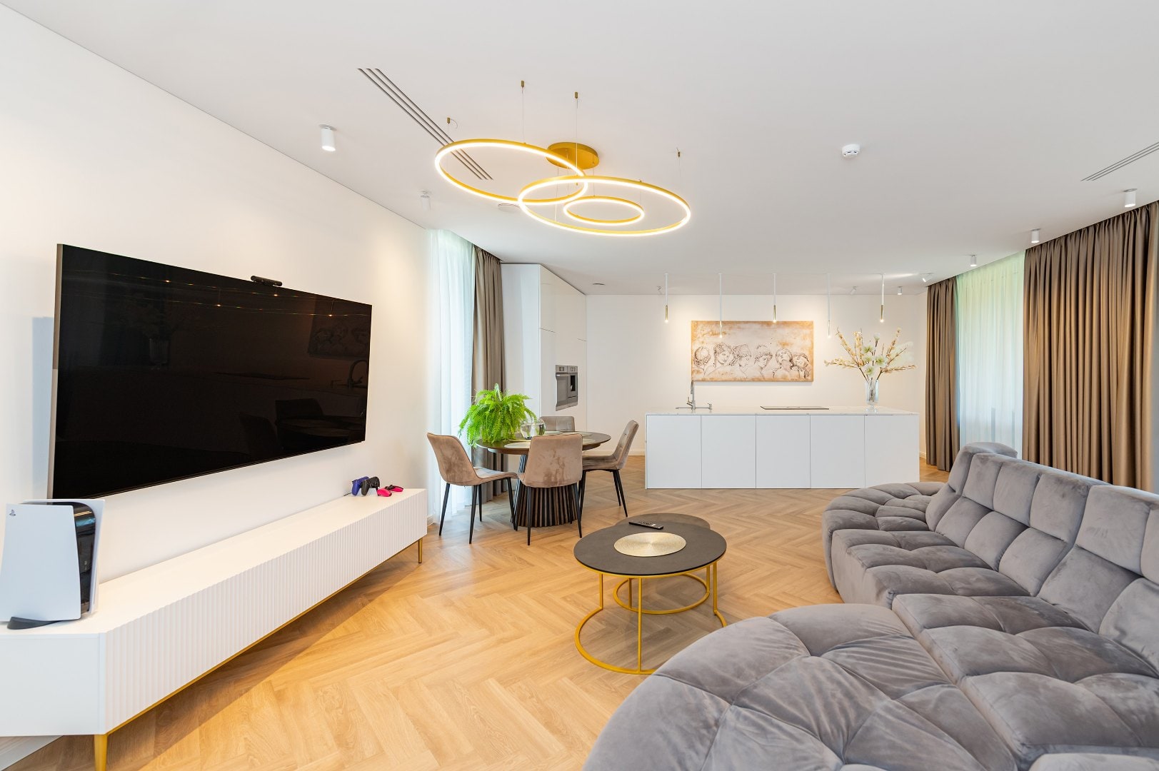 MODERN L-SHAPED 200 M² HOUSE WITH FURNITURE | 930 M² PLOT | BUILT IN 2022 | KAUNAS, LITHUANIA Gallery 14