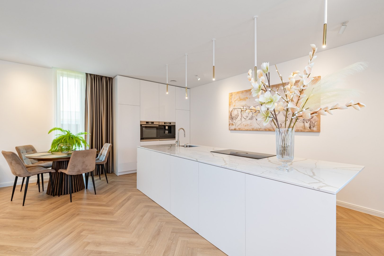 MODERN L-SHAPED 200 M² HOUSE WITH FURNITURE | 930 M² PLOT | BUILT IN 2022 | KAUNAS, LITHUANIA Gallery 6
