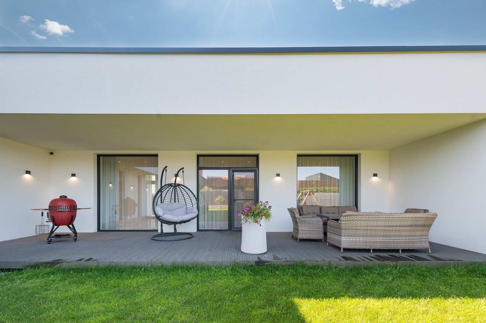MODERN L-SHAPED 200 M² HOUSE WITH FURNITURE | 930 M² PLOT | BUILT IN 2022 | KAUNAS, LITHUANIA Gallery 38