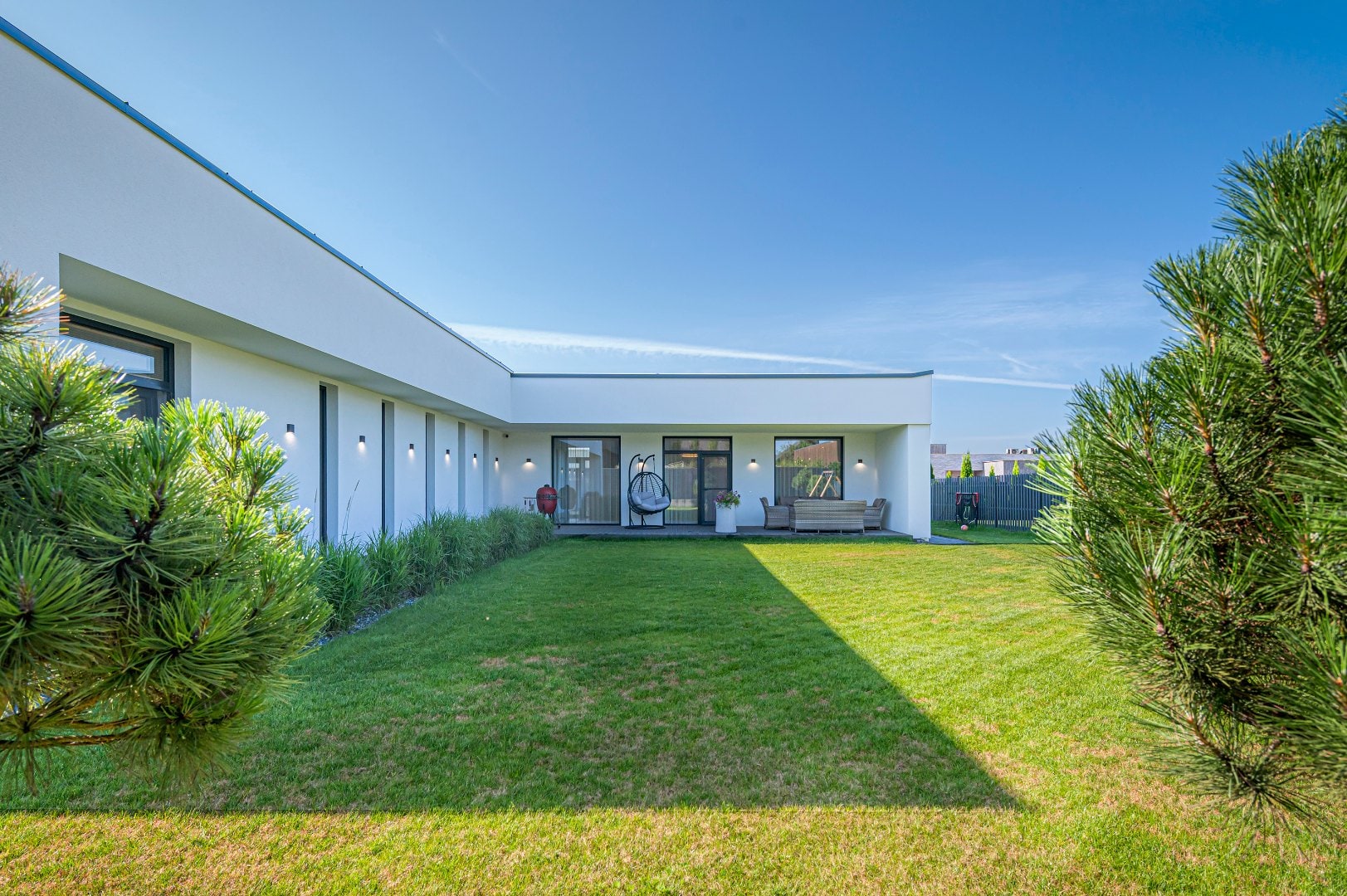 MODERN L-SHAPED 200 M² HOUSE WITH FURNITURE | 930 M² PLOT | BUILT IN 2022 | KAUNAS, LITHUANIA Gallery 41