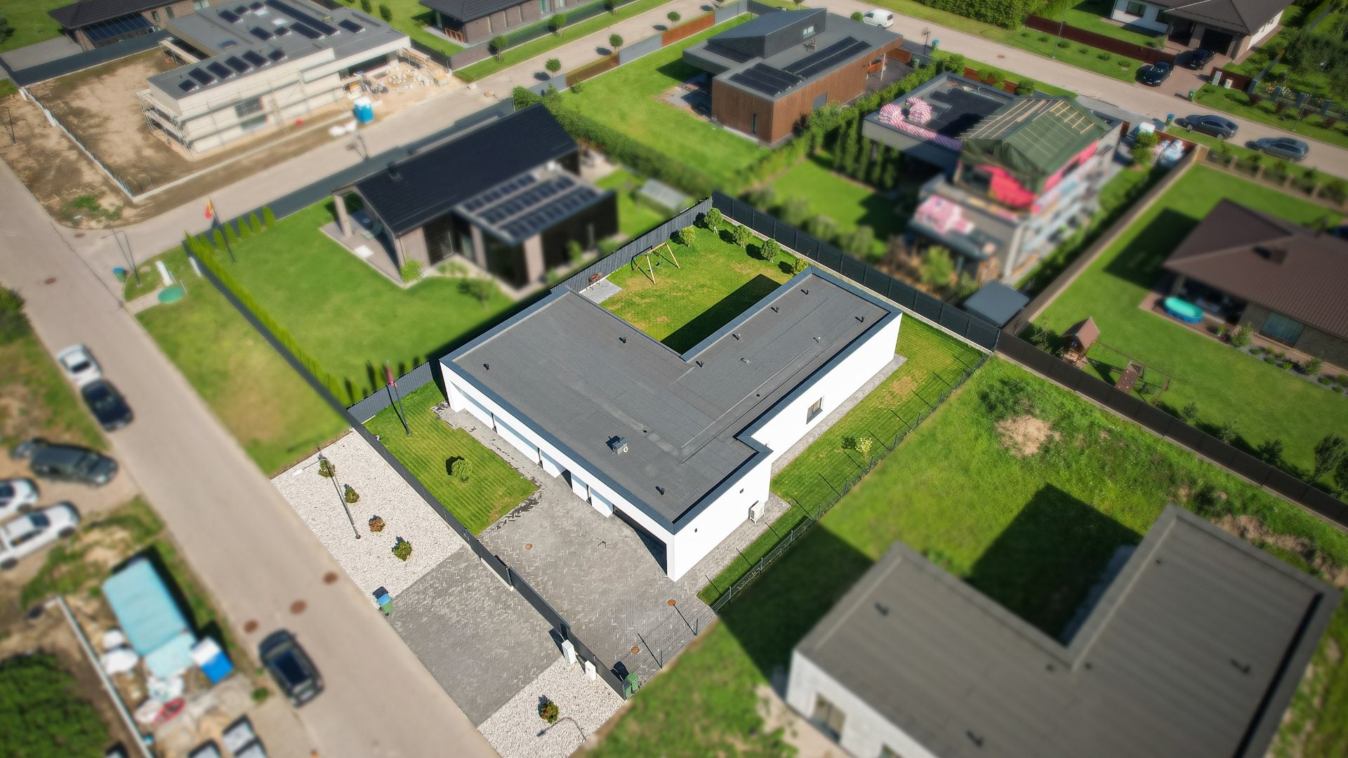 MODERN L-SHAPED 200 M² HOUSE WITH FURNITURE | 930 M² PLOT | BUILT IN 2022 | KAUNAS, LITHUANIA Gallery 46
