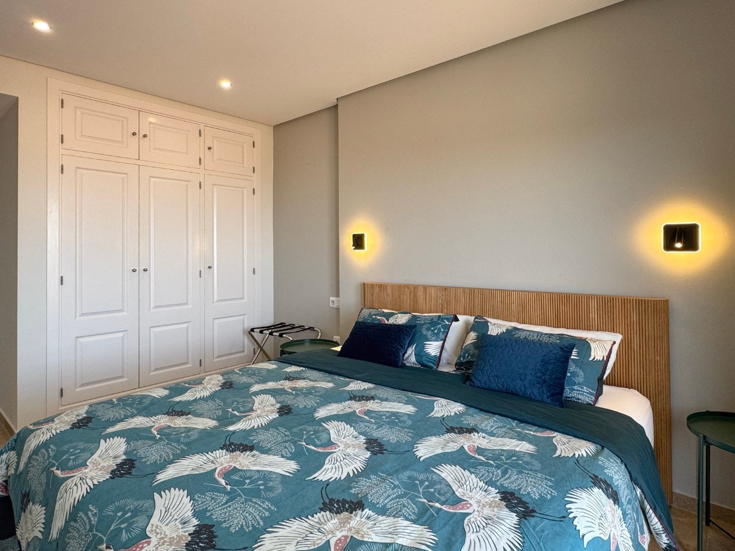 Spacious 3-bedroom apartment with pool, balconies, and stunning Mediterranean views Gallery 25