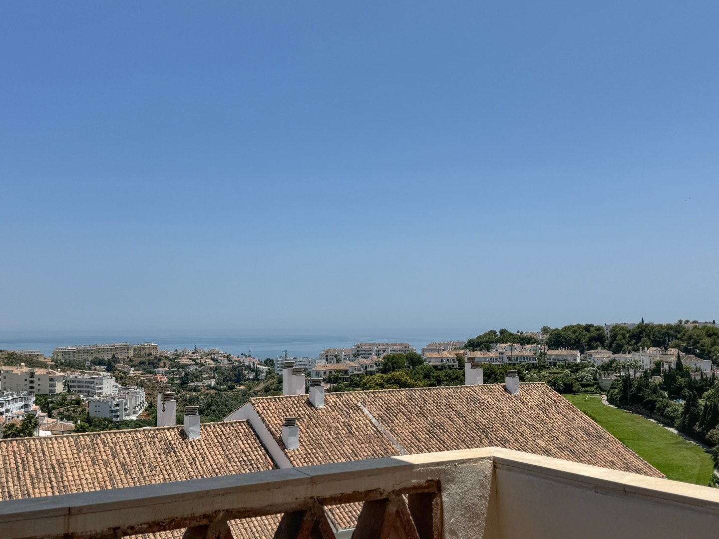 Spacious 3-bedroom apartment with pool, balconies, and stunning Mediterranean views Gallery 6