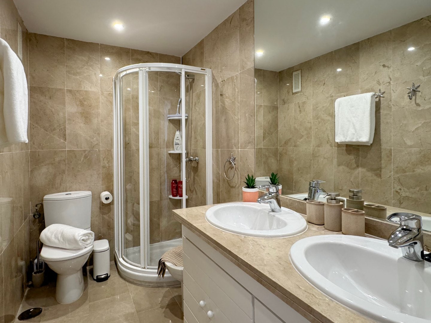 Spacious 3-bedroom apartment with pool, balconies, and stunning Mediterranean views Gallery 35