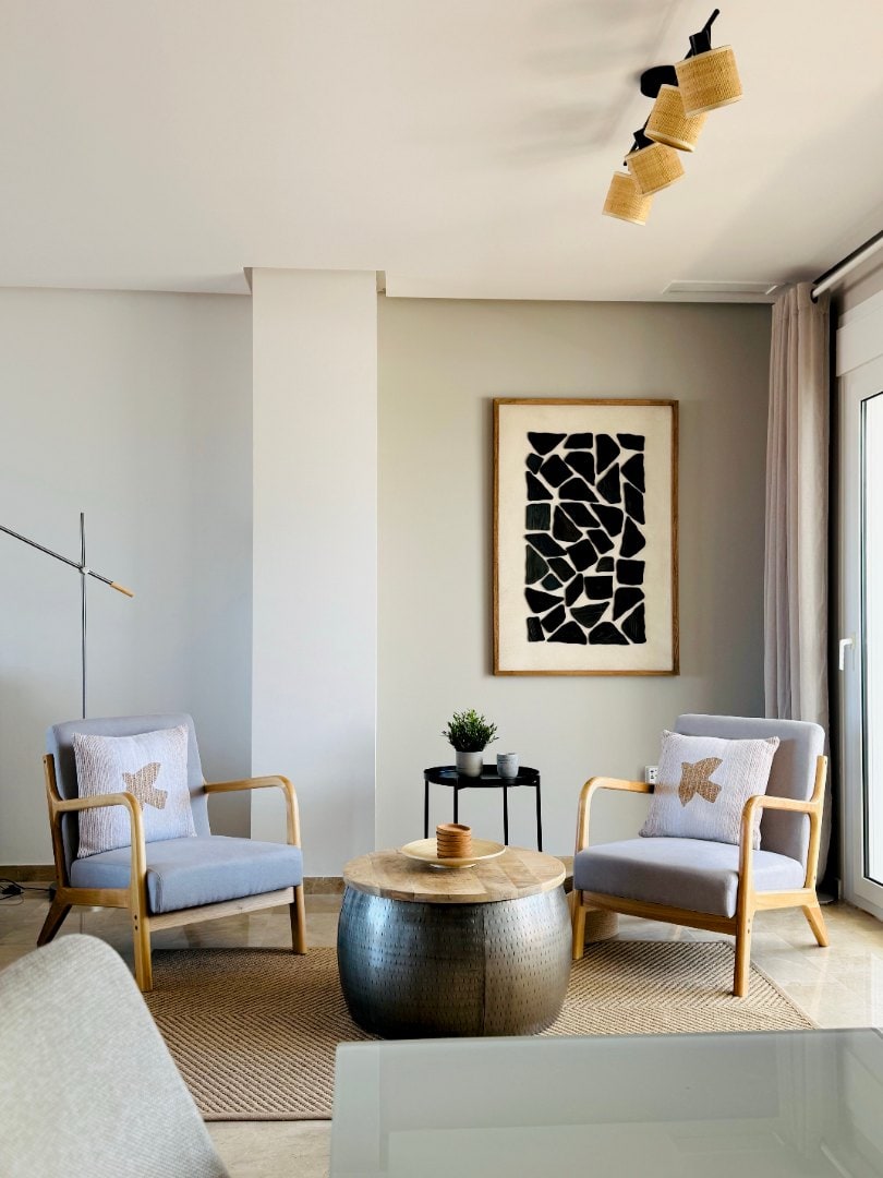 Spacious 3-bedroom apartment with pool, balconies, and stunning Mediterranean views Gallery 9