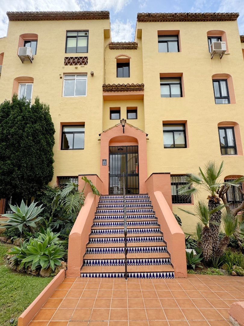 Spacious 3-Bedroom Sea View Apartment at Doña Lola Beachfront Resort Gallery 19