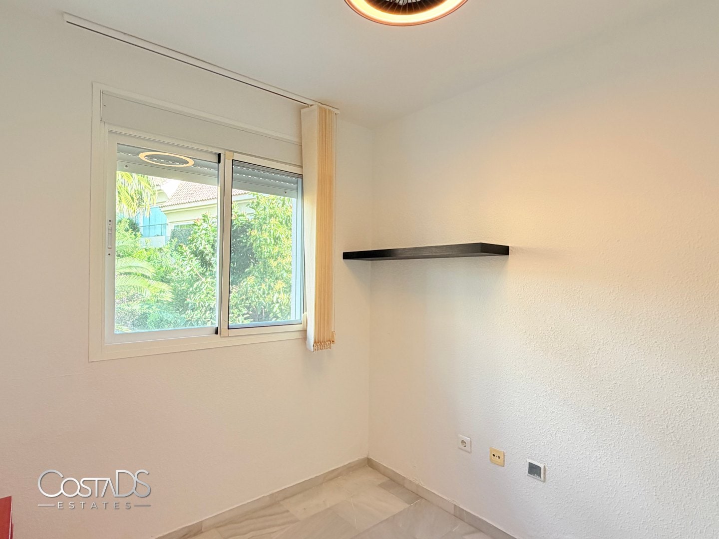 SPACIOUS 3-BEDROOM SOUTH-FACING APARTMENT WITH SEA VIEWS AND TERRACE IN RIVIERA DEL SOL Gallery 40