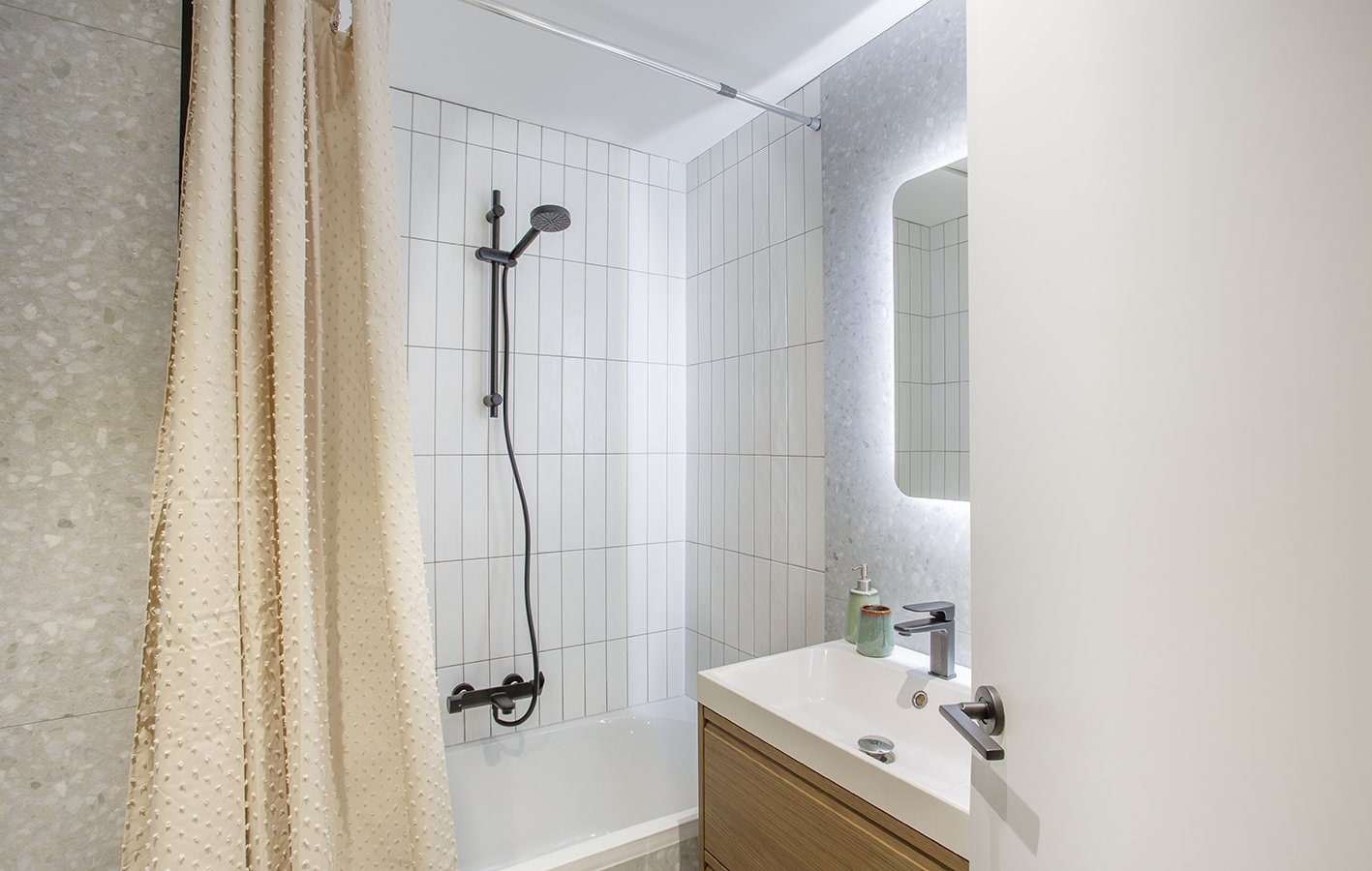Step into Luxury – Stylish 2-Bedroom Garden Apartment in Calahonda Gallery 6