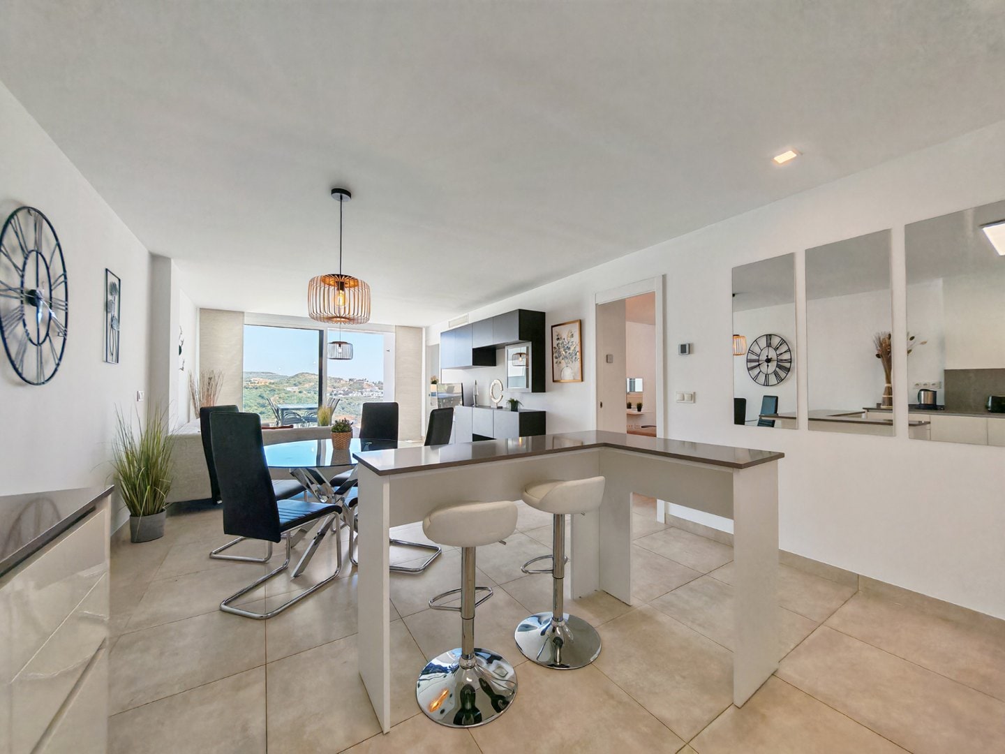 STUNNING 3-BEDROOM APARTMENT WITH PANORAMIC SEA, GOLF & MOUNTAIN VIEWS IN LA CALA DE MIJAS, La Cala de Mijas, Spain