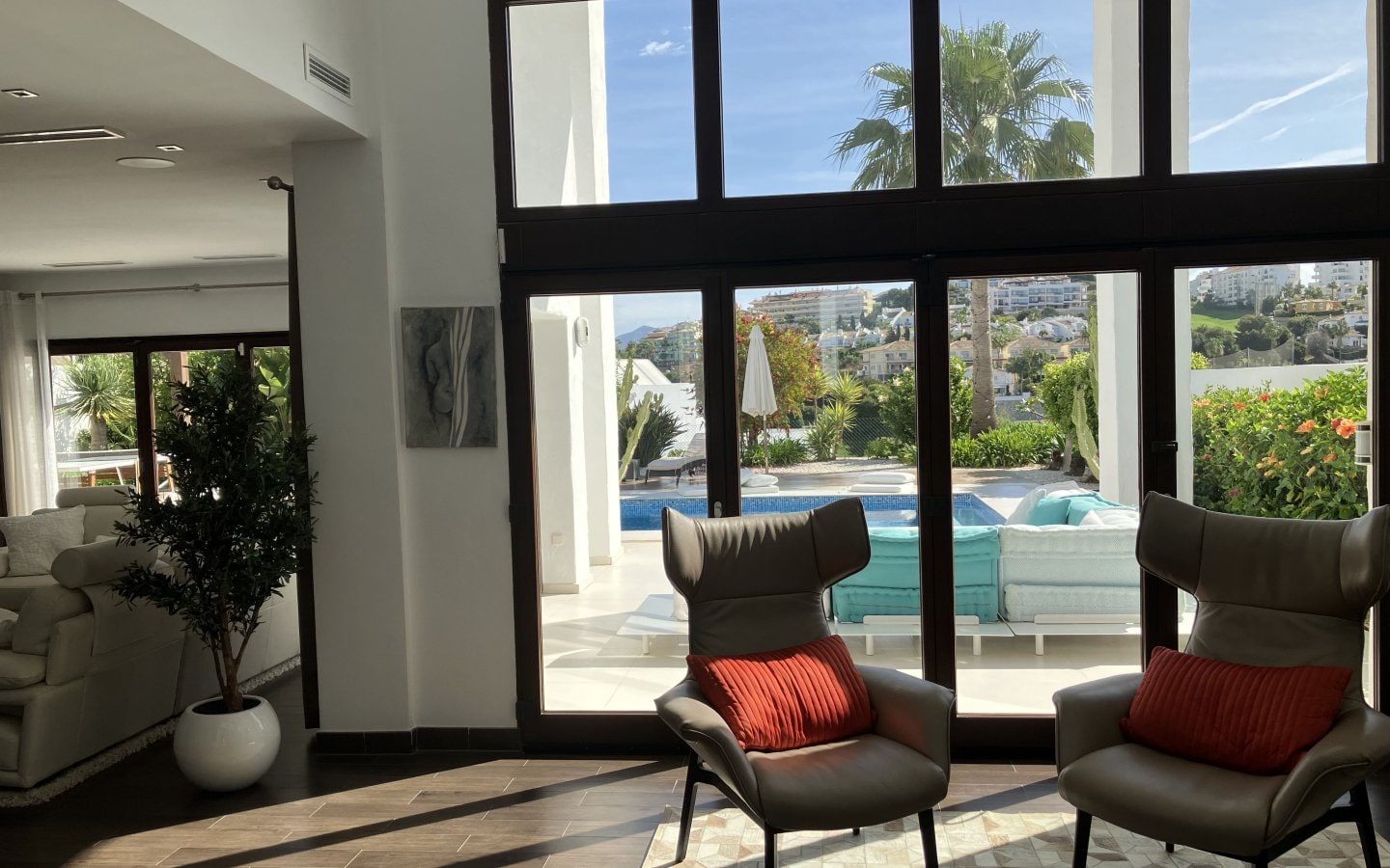 Villa Limón – Luxury Villa with Heated Pool, Garden & Jacuzzi | Riviera del Sol, Mijas Costa Gallery 7