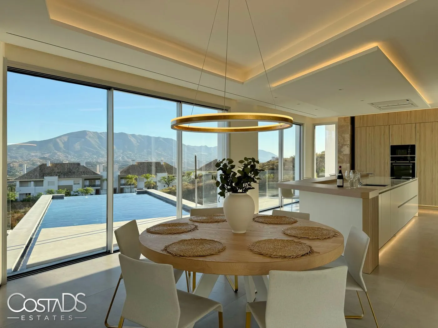 CONTEMPORARY 5 BEDROOM GOLF VILLA IN LA CALA GOLF, MALAGA, SPAIN Gallery 4