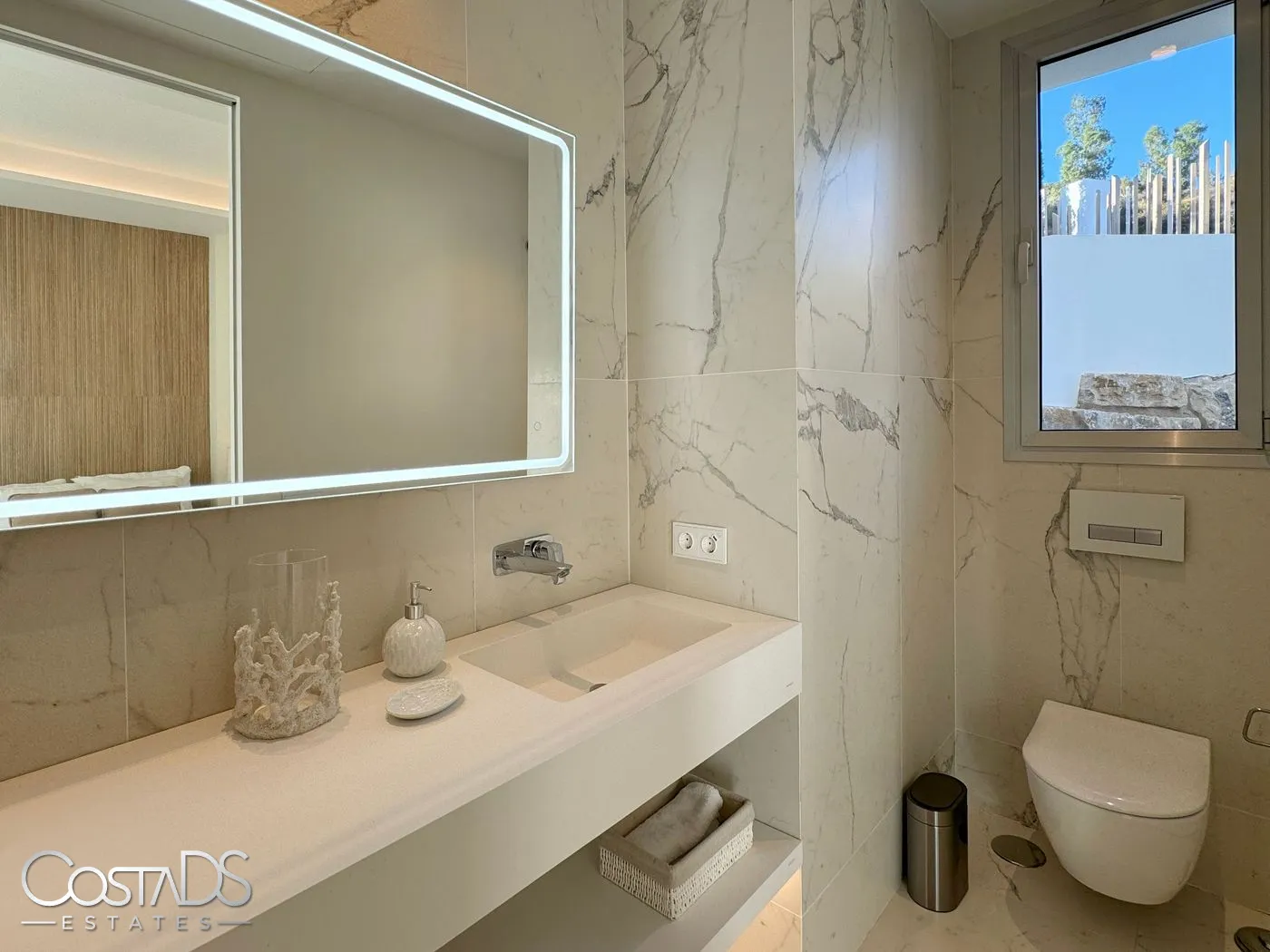 CONTEMPORARY 5 BEDROOM GOLF VILLA IN LA CALA GOLF, MALAGA, SPAIN Gallery 9