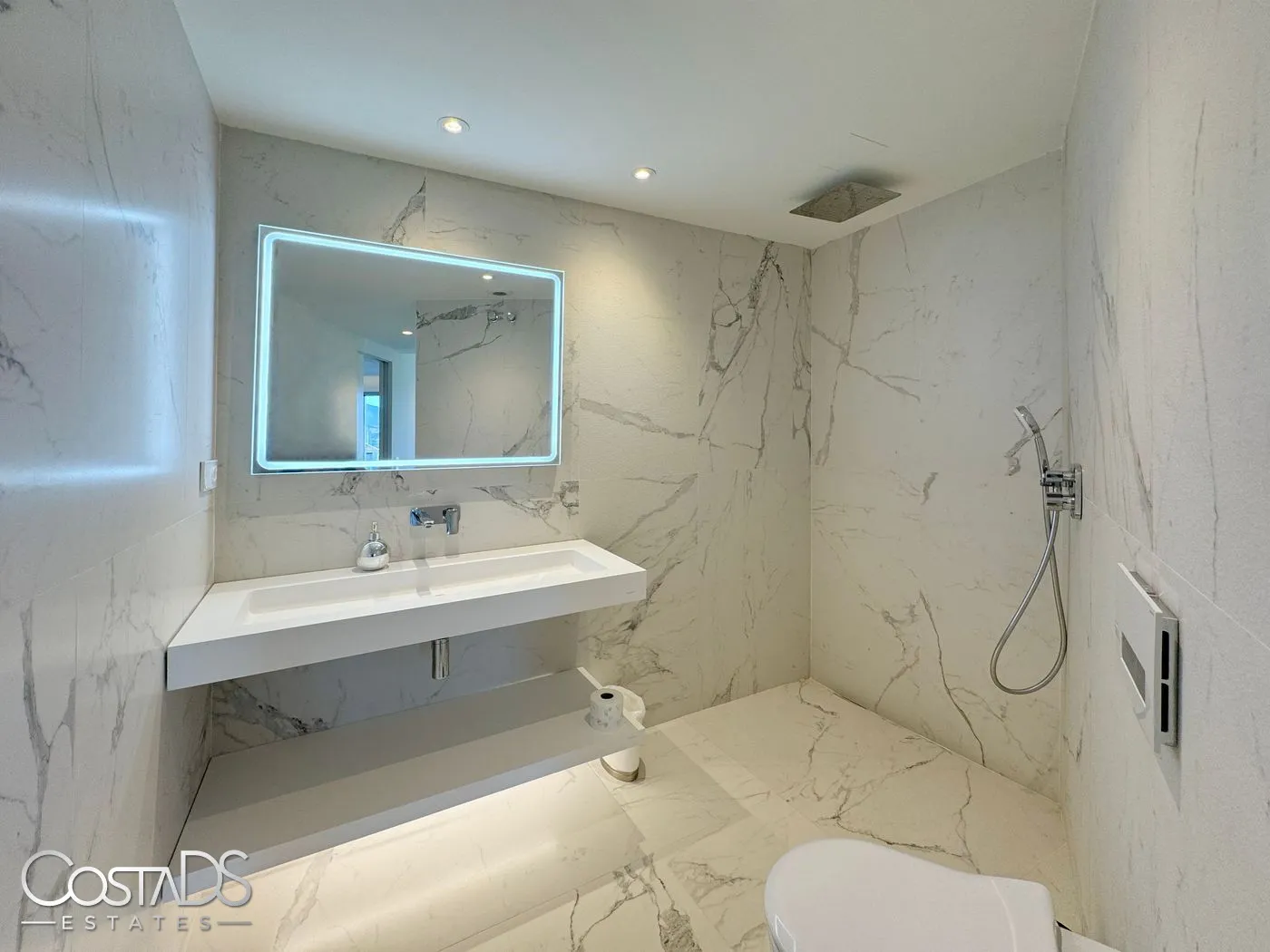 CONTEMPORARY 5 BEDROOM GOLF VILLA IN LA CALA GOLF, MALAGA, SPAIN Gallery 19