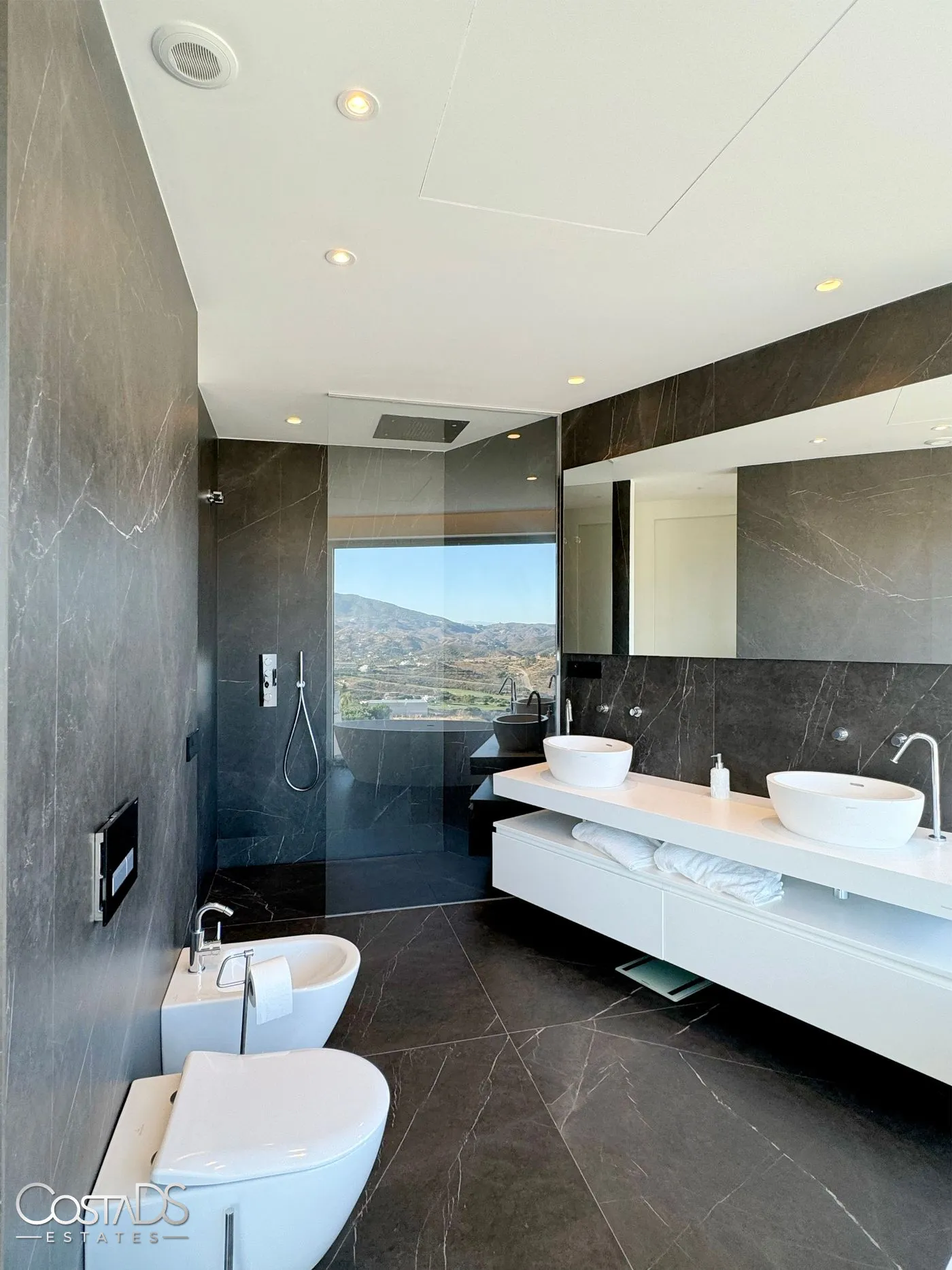 CONTEMPORARY 5 BEDROOM GOLF VILLA IN LA CALA GOLF, MALAGA, SPAIN Gallery 50