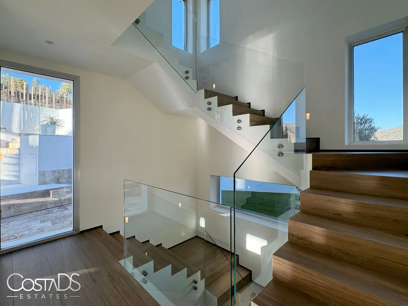 CONTEMPORARY 5 BEDROOM GOLF VILLA IN LA CALA GOLF, MALAGA, SPAIN Gallery 56