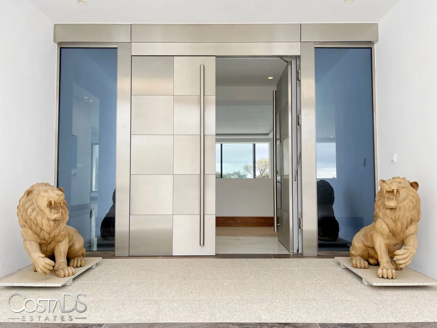 6 BEDROOM, 8 BATHROOM LUXURY VILLA AT SAN ROQUE GOLF RESORT, SOTOGRANDE, COSTA DEL SOL, SPAIN Gallery 8