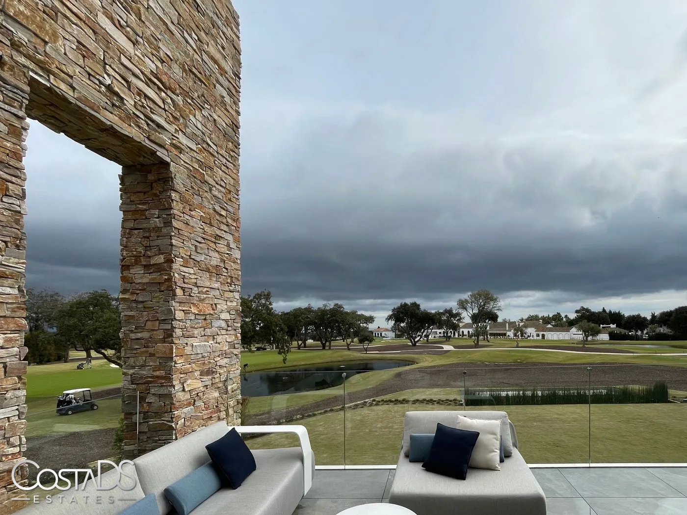 6 BEDROOM, 8 BATHROOM LUXURY VILLA AT SAN ROQUE GOLF RESORT, SOTOGRANDE, COSTA DEL SOL, SPAIN Gallery 20