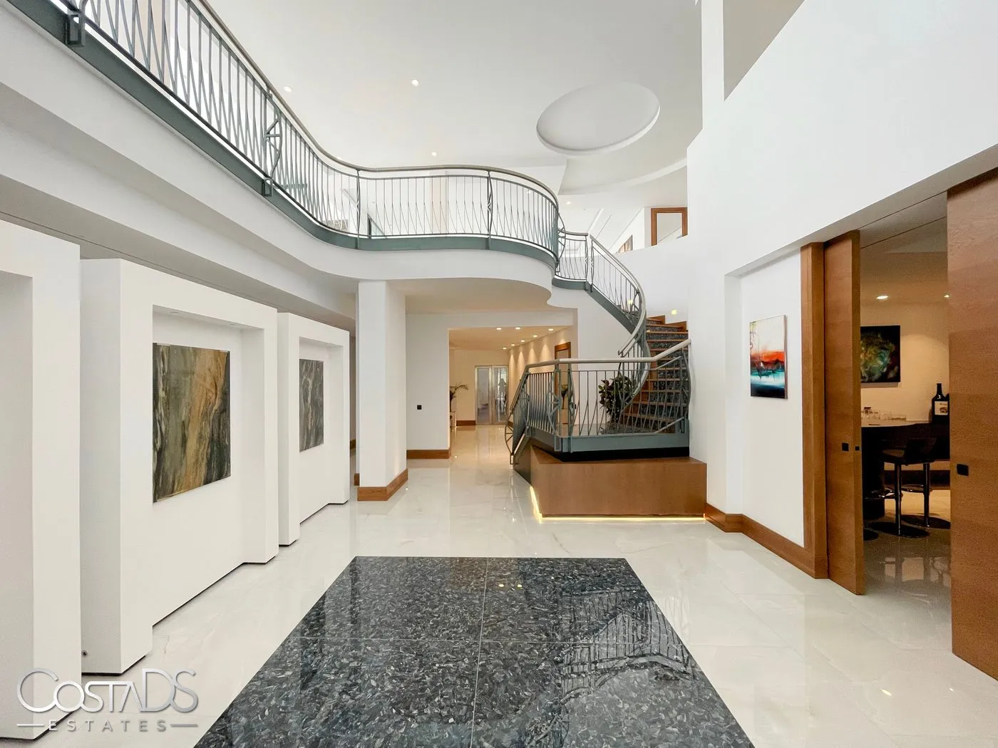 6 BEDROOM, 8 BATHROOM LUXURY VILLA AT SAN ROQUE GOLF RESORT, SOTOGRANDE, COSTA DEL SOL, SPAIN Gallery 22