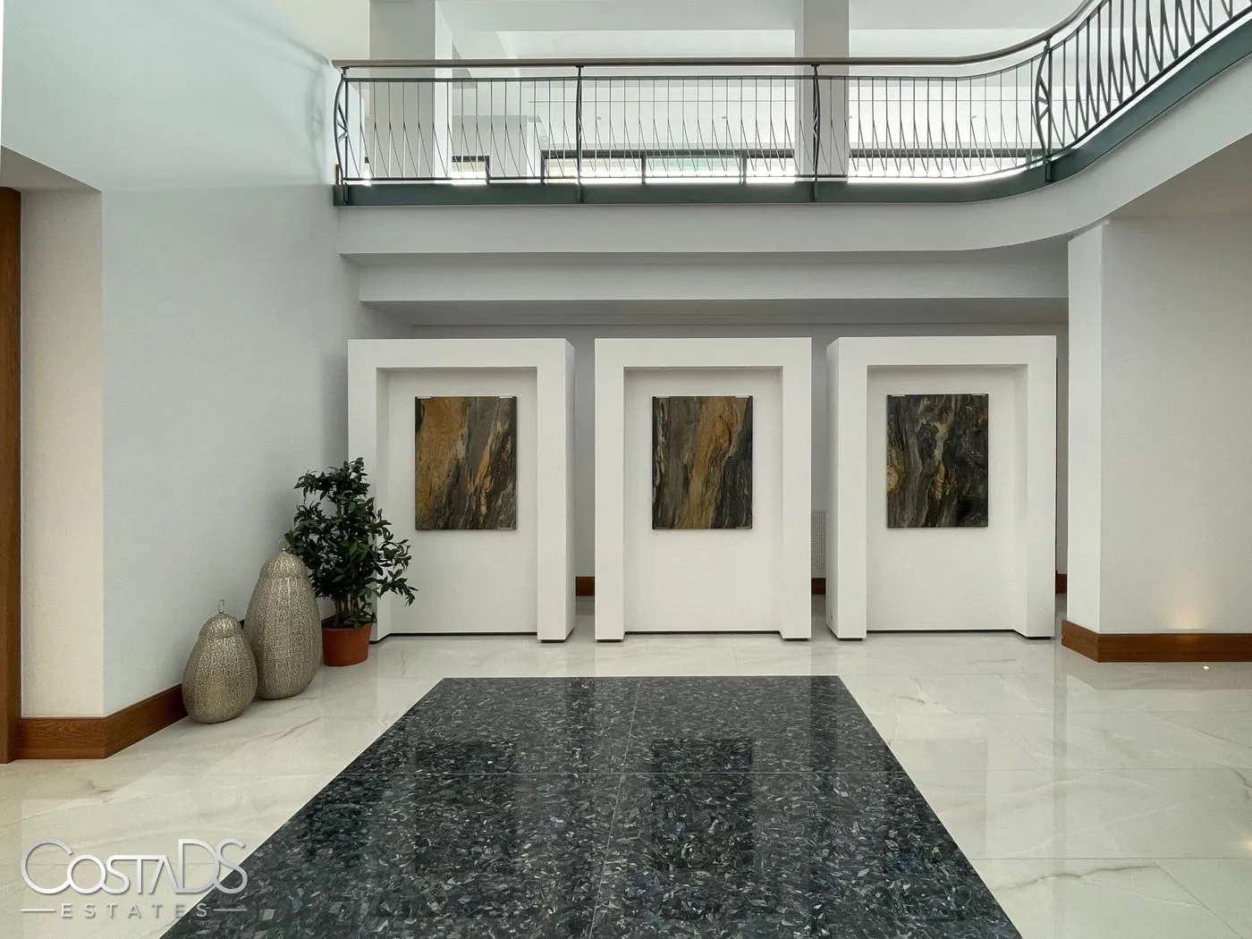 6 BEDROOM, 8 BATHROOM LUXURY VILLA AT SAN ROQUE GOLF RESORT, SOTOGRANDE, COSTA DEL SOL, SPAIN Gallery 37